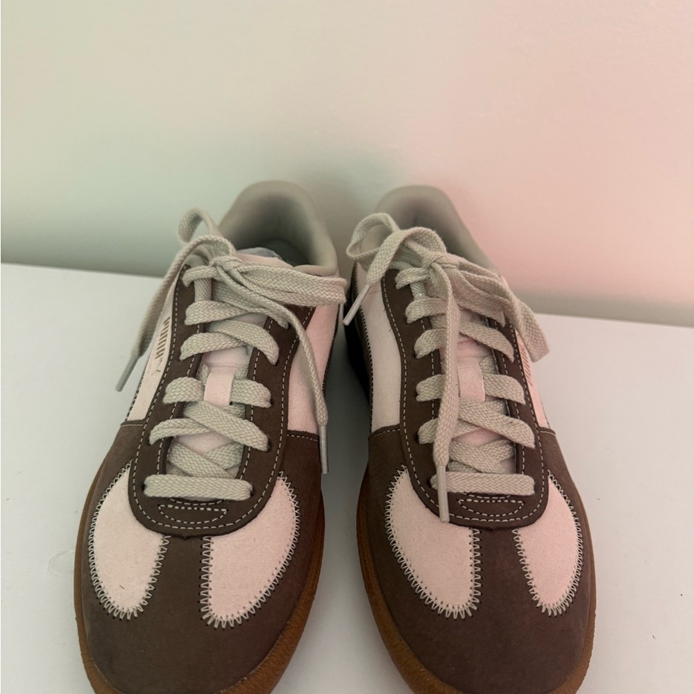 Puma Women's Brown and Cream Sneakers